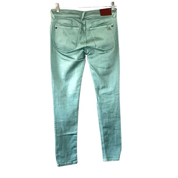 DL1961 Amanda Stretch Jeans - Picture 5 of 13